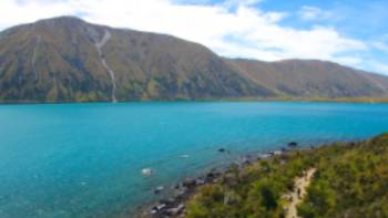 Cycling alongside Lake Ohau | Daniel Thour